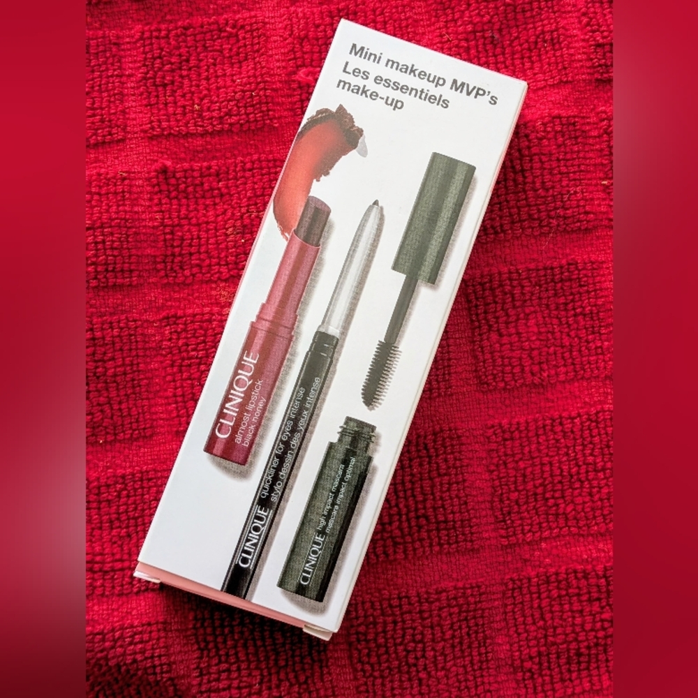 ​Clinique Mini Makeup MVP's Set